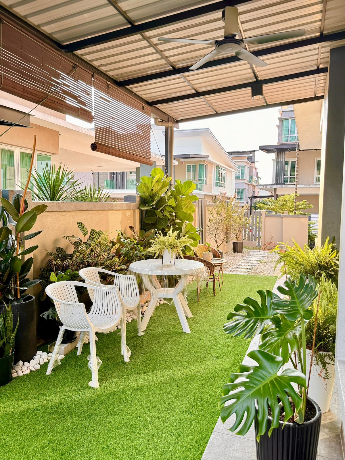 3-Storey Luxury House · June's — photo 44 of 66