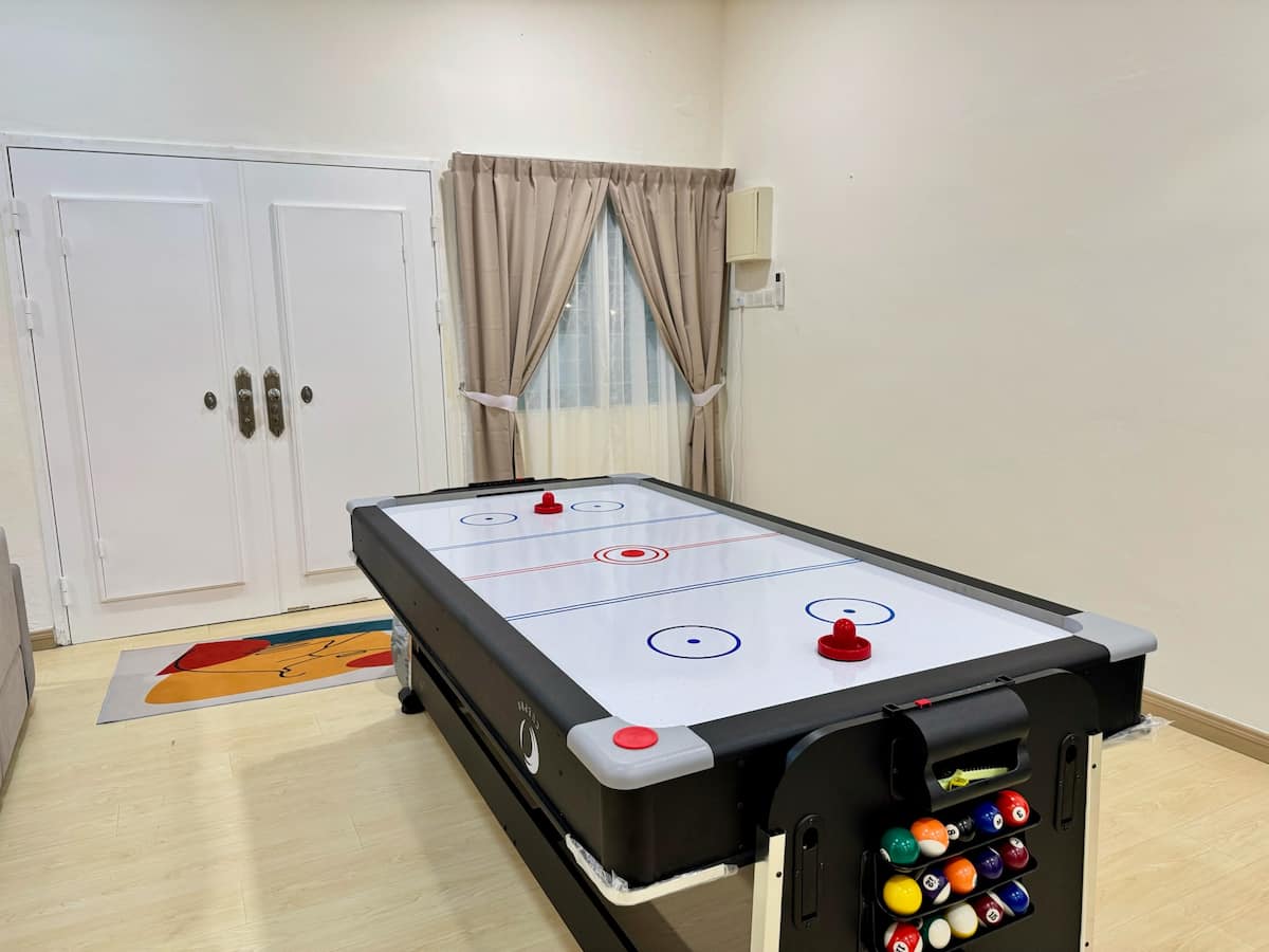 Cozy Vacation House · Pool — photo 7 of 41