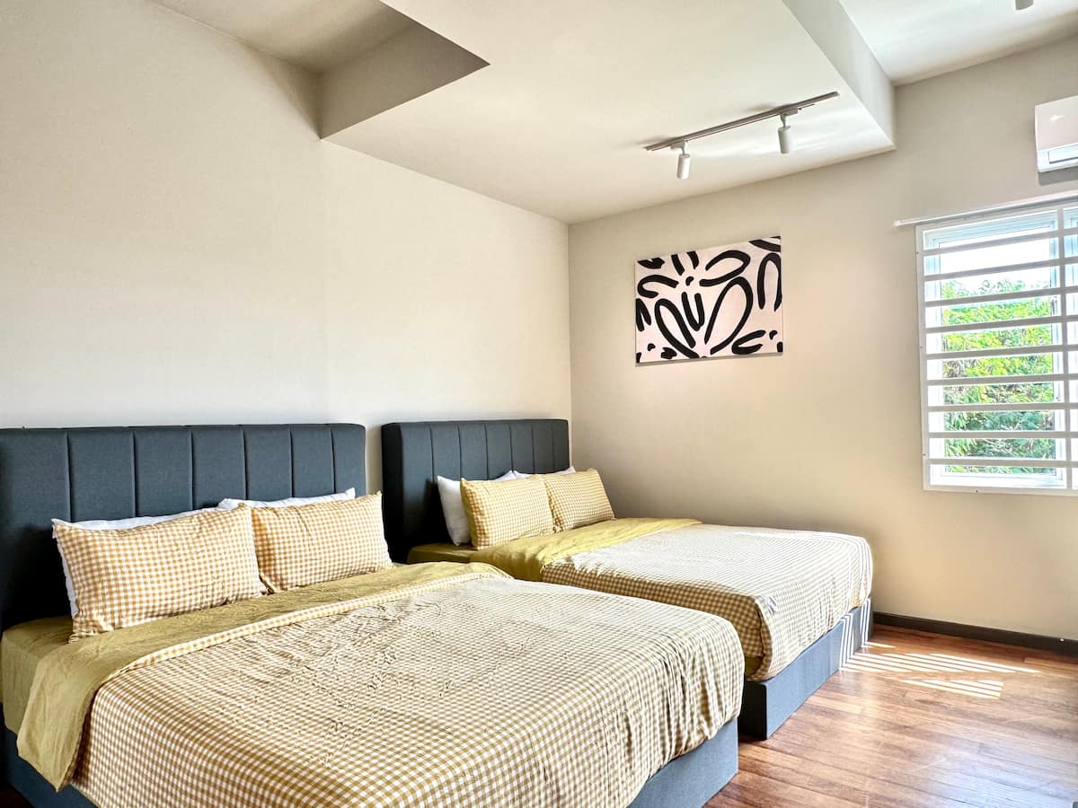 Event & Party House · 30 pax Pool — photo 18 of 26